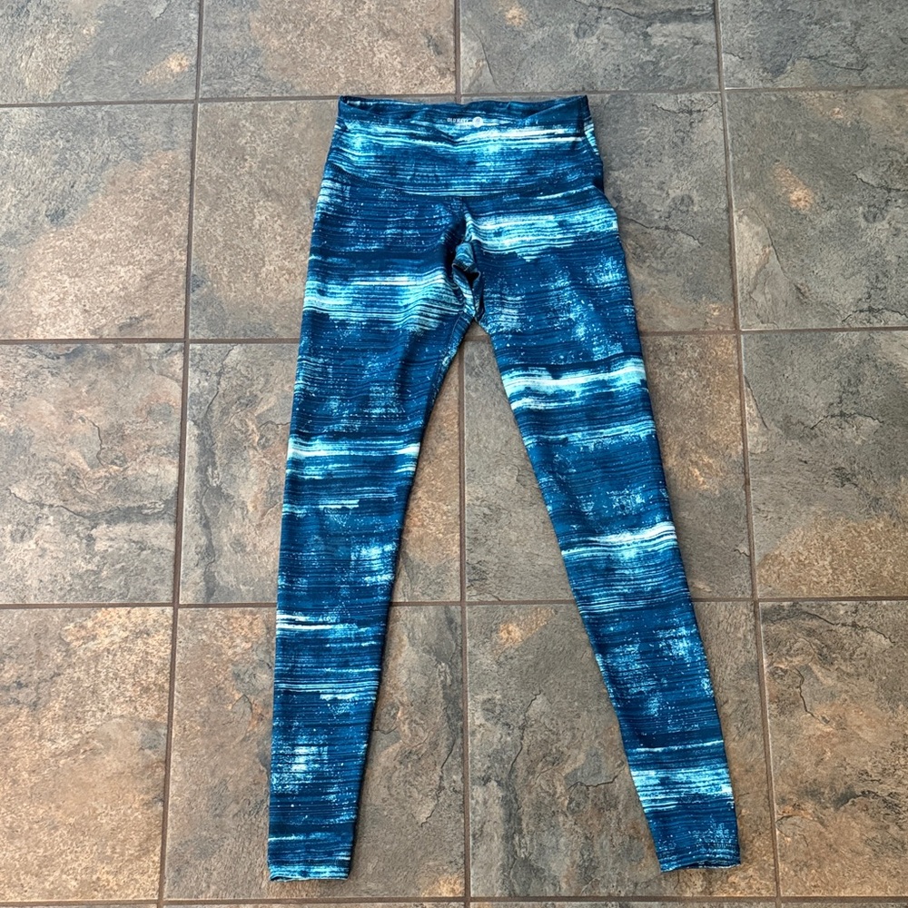 Old Navy Active Teal and White Leggings